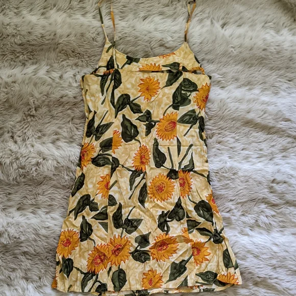 Vintage sunflower print dress - Picture 9 of 9